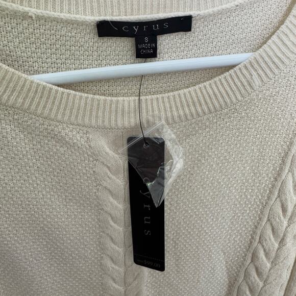 Cyrus Cream Knit Long Sleeve Pullover Sweater US Women's S - Picture 8 of 9